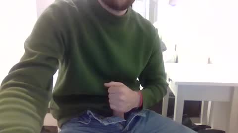 Snapshot of biggbaguette1 chatting on 25, 11, 2025 biggbaguette1 online show from 25, 11, 2025