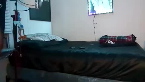 Slanggindicc online show from 5, 10, 2025