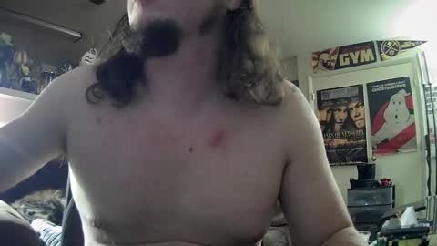 biggerisbetter21 online show from 2, 1, 2025