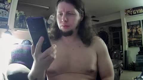 biggerisbetter21 online show from 9, 1, 2025