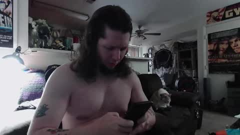 biggerisbetter21 online show from 6, 11, 2025