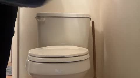 Snapshot of bigheadaddy90 chatting on 25, 11, 2025 Daniel Noelia online show from 25, 11, 2025