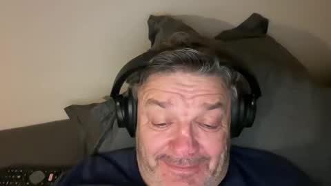 Snapshot of bigheart60 chatting on 28, 10, 2025 bigheart60 online show from 28, 10, 2025
