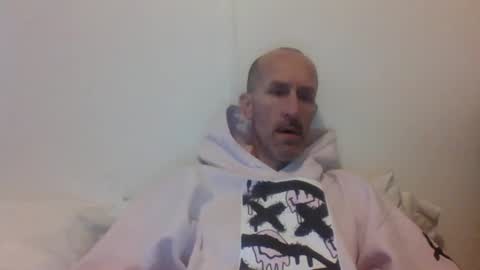 Snapshot of bighugemouthful chatting on 12, 10, 2025 Chaz online show from 12, 10, 2025