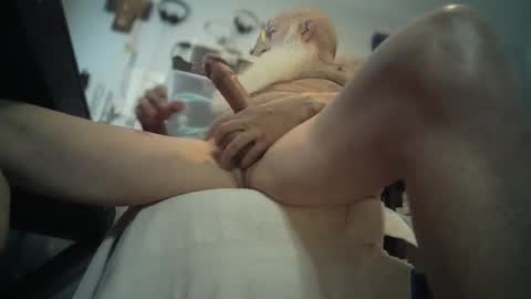 Snapshot of bigjeff01 chatting on 14, 11, 2025 bigjeff01 online show from 14, 11, 2025