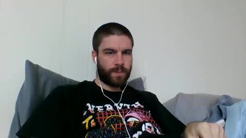 Snapshot of bigmag23 chatting on 17, 10, 2025 bigmag23 online show from 17, 10, 2025