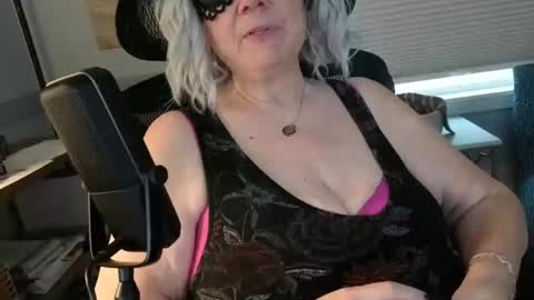 Big Mari online show from 3, 2, 2026