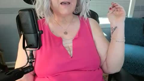 Big Mari online show from 4, 2, 2026