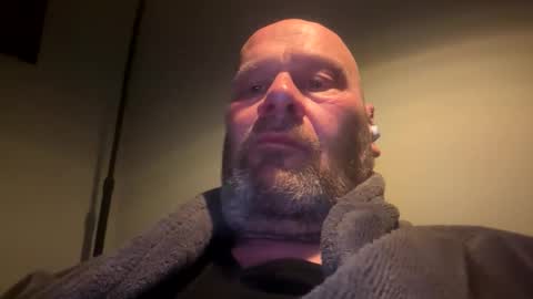 Snapshot of bigmike3339 chatting on 3, 2, 2025 bigmike3339 online show from 3, 2, 2025