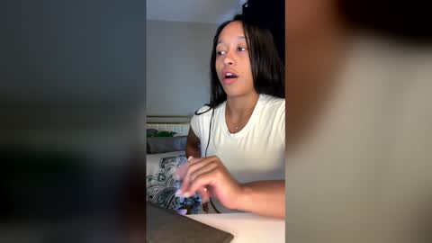 Snapshot of bignaturalmami chatting on 19, 5, 2026 bignaturalmami online show from 19, 5, 2026