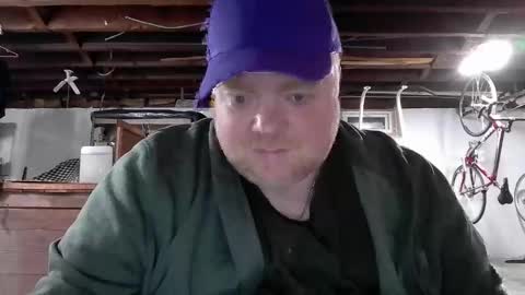 Snapshot of bigred_nyc chatting on 29, 4, 2026 Big Red online show from 29, 4, 2026