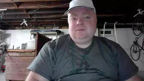 Snapshot of bigred_nyc chatting on 4, 5, 2026 Big Red online show from 4, 5, 2026