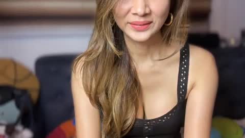 Snapshot of bigsurprise4u chatting on 12, 6, 2026 Yna online show from 12, 6, 2026