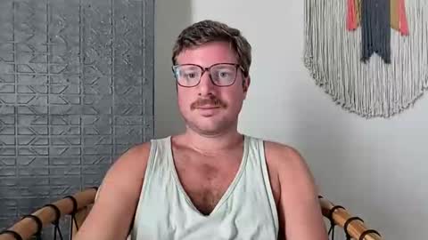 bigthickvic online show from 9, 5, 2026