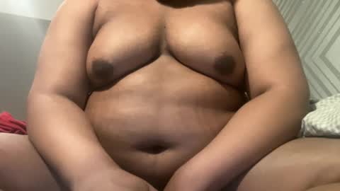 Snapshot of bigtits21111 chatting on 8, 3, 2025 bigtits21111 online show from 8, 3, 2025