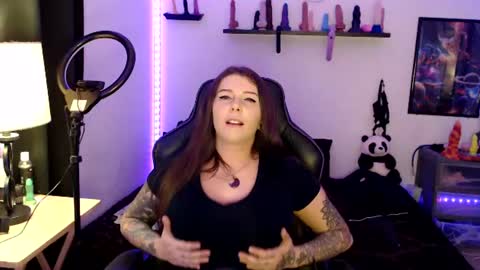 Snapshot of bigtittedtattedlesbian chatting on 17, 6, 2026 Nichole lights online show from 17, 6, 2026