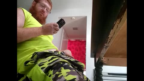 Snapshot of bigwc00 chatting on 11, 9, 2025 bigwc00 online show from 11, 9, 2025