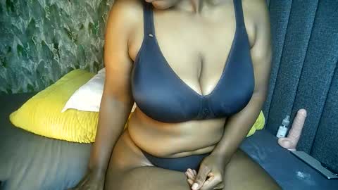 Snapshot of bigyybigy chatting on 2, 3, 2026 bigyybigy online show from 2, 3, 2026