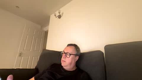 Snapshot of bihudddds chatting on 4, 2, 2026 Just call me master online show from 4, 2, 2026