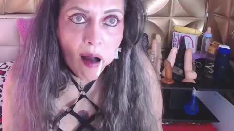 Snapshot of biky_hot chatting on 21, 1, 2025 Biky Hot online show from 21, 1, 2025