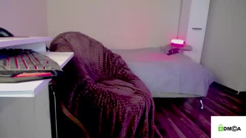 Snapshot of bimbo_sasha chatting on 14, 6, 2026 sashkaaaa 77 online show from 14, 6, 2026