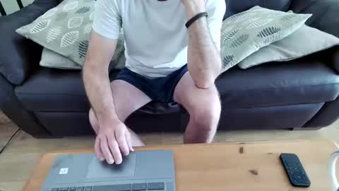 Snapshot of bindmedown chatting on 15, 5, 2026 bindmedown online show from 15, 5, 2026