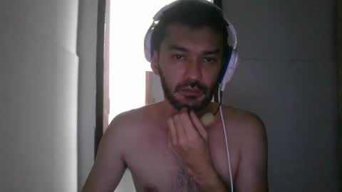 Snapshot of binhodm1 chatting on 19, 12, 2024 binhodm1 online show from 19, 12, 2024