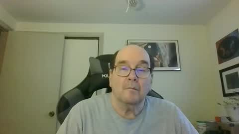 Snapshot of bink195234 chatting on 11, 1, 2025 Bink195234 online show from 11, 1, 2025