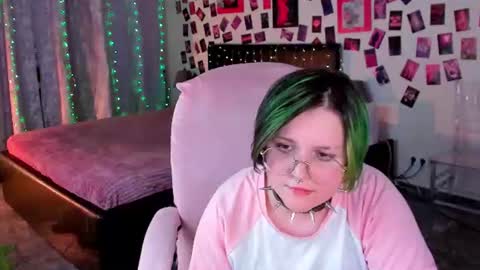 Snapshot of bioohazard chatting on 15, 7, 2026 Miranda online show from 15, 7, 2026