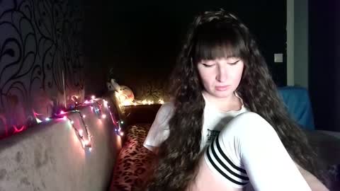 Snapshot of birdie_kiss chatting on 17, 2, 2026 birdie_kiss online show from 17, 2, 2026