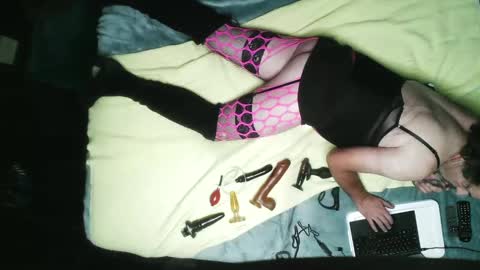 Snapshot of biteme13 chatting on 13, 9, 2025 biteme13 online show from 13, 9, 2025