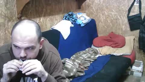 George  Maria online show from 4, 4, 2026