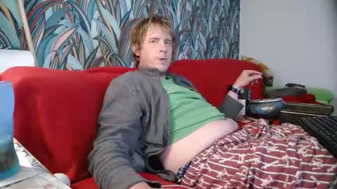 Snapshot of bizoukey15 chatting on 14, 5, 2026 bizoukey15 online show from 14, 5, 2026