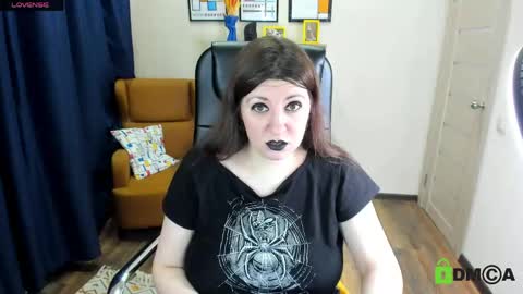 Snapshot of black_black_rose chatting on 19, 4, 2026 Rose online show from 19, 4, 2026