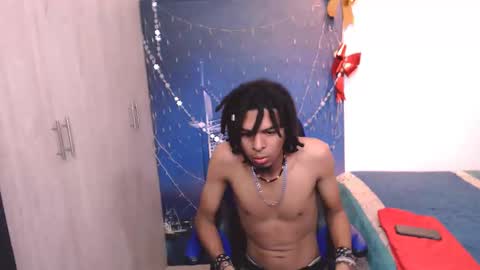 Snapshot of black_dreadlocks chatting on 7, 12, 2024 Black online show from 7, 12, 2024
