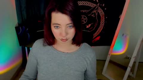  Black Kittie    Wednesday - 1300 - 1900 GMT help me get 100 thumbs up online show from 19, 1, 2026