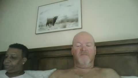 Snapshot of black_n_white4 chatting on 6, 2, 2026 black_n_white4 online show from 6, 2, 2026