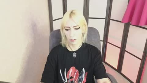 Snapshot of black_orchides chatting on 11, 7, 2026 Emily online show from 11, 7, 2026