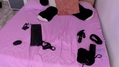 Snapshot of black_rose02 chatting on 20, 4, 2026 B L A C K R O S E online show from 20, 4, 2026