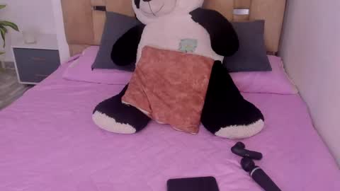 Snapshot of black_rose02 chatting on 24, 4, 2026 B L A C K R O S E online show from 24, 4, 2026