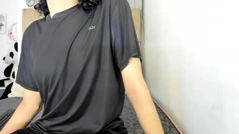Snapshot of black_rose02 chatting on 25, 4, 2026 B L A C K R O S E online show from 25, 4, 2026