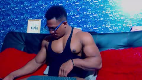 duglas online show from 2, 12, 2025