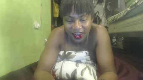 Snapshot of blackasiancockts chatting on 13, 4, 2026 Crystal online show from 13, 4, 2026