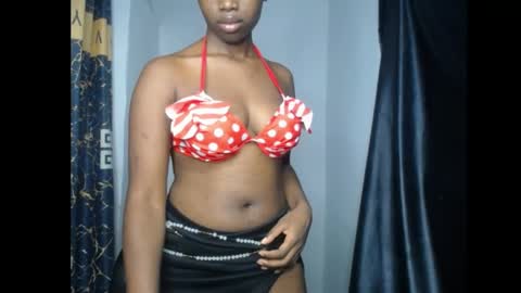 Snapshot of blackbeauty60 chatting on 7, 5, 2026 lela online show from 7, 5, 2026
