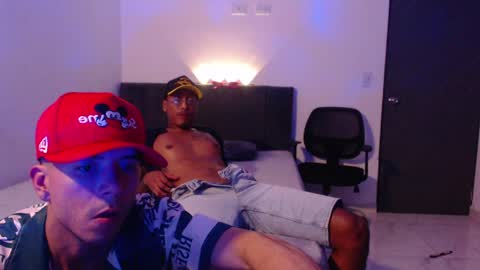 Snapshot of blackboy2874 chatting on 14, 4, 2026 DWAYNE BELL online show from 14, 4, 2026