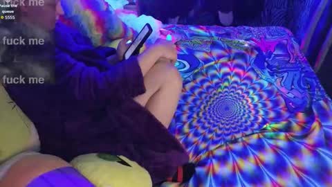 blacklightparty69 online show from 16, 1, 2026