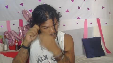 Snapshot of blackphylosofy chatting on 18, 2, 2025 i am D.L online show from 18, 2, 2025