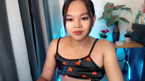 Snapshot of blacky_luna chatting on 8, 4, 2026 sweetyluna online show from 8, 4, 2026
