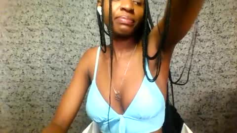 Snapshot of blacky_winndy chatting on 15, 9, 2025 blacky_winndy online show from 15, 9, 2025