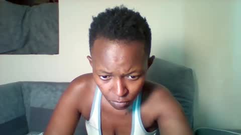 Snapshot of blacky_winndy chatting on 12, 10, 2025 blacky_winndy online show from 12, 10, 2025